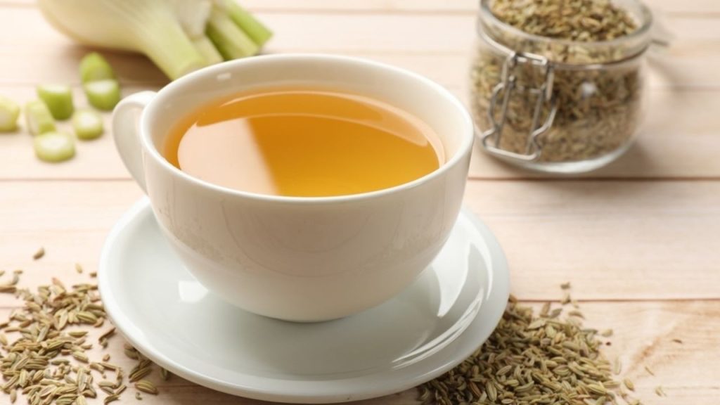 Feniklový čaj zo semien proti nadúvaniu